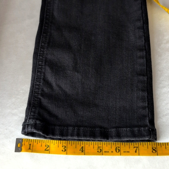 Maurices Mid - Rise Jeans Size 6 Short Very Good Condition ! - Picture 13 of 13